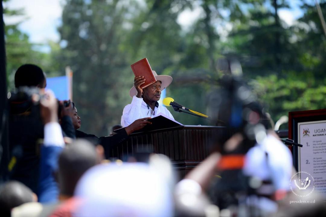 LE PRESIDENT DE LA REPUBLIQUE A PARTICIPE A LA CEREMONIE D'INVESTITURE DE SON HOMOLOGUE YOWERI KAGUTA MUSEVENI