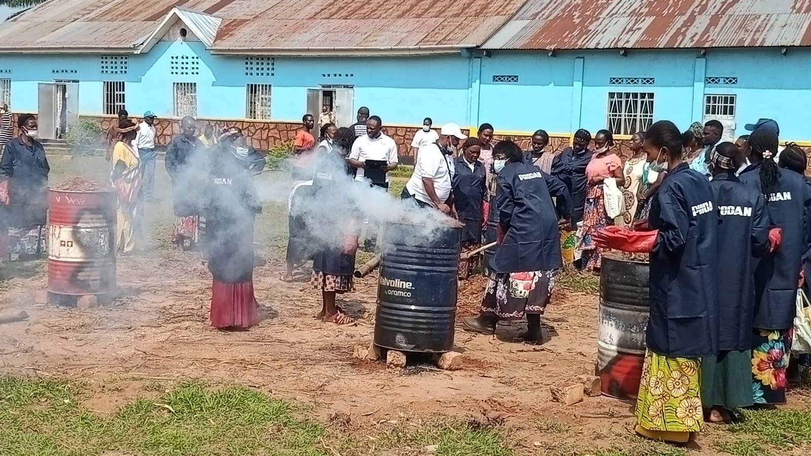 Ngandajika : PRODAN forme 60 participants à la fabrication du charbon écologique « Biochar »